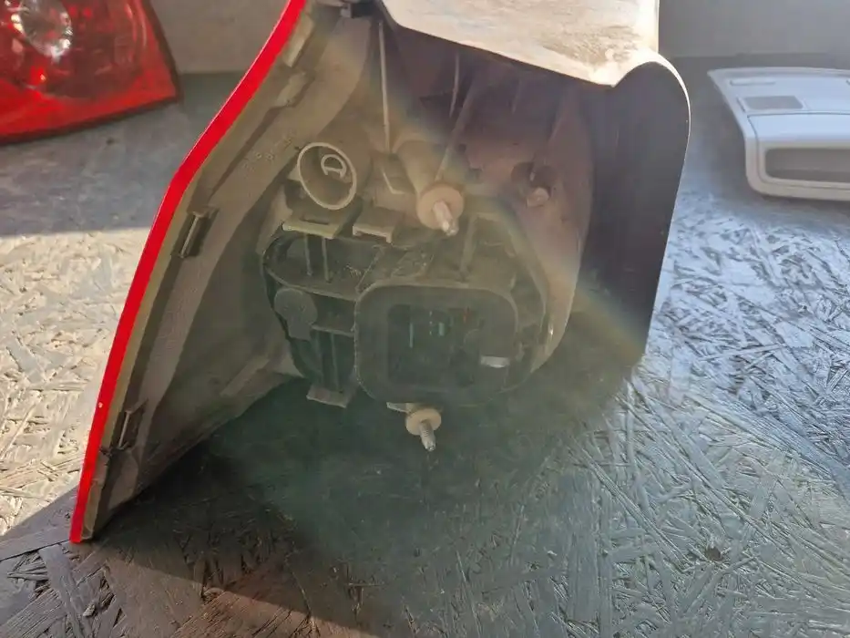 Lampa Prawy Tył Vw Golf V 5D 1K6.945.096.AC
