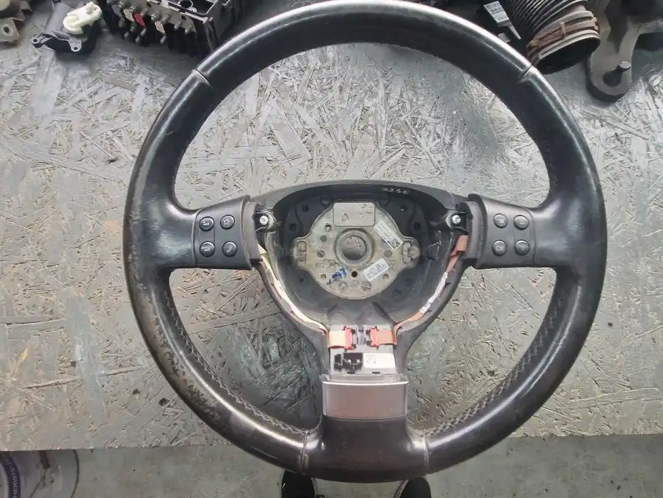 Kierownica 3ramienna z MultiFunkcja Vw 1Q0.419.091