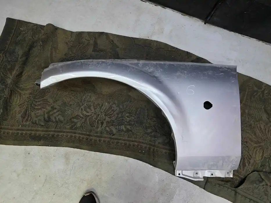 Błotnik Lewy Przód Mazda MX5