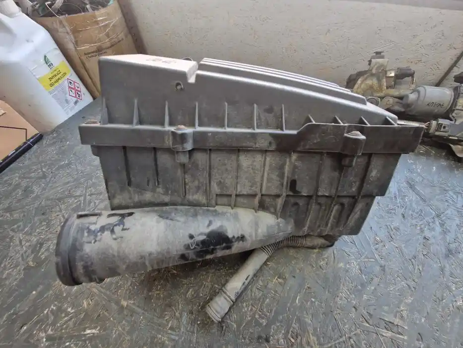 Obudowa Filtra Powietrza Audi Vw Seat Skoda 3C0.129.607AF