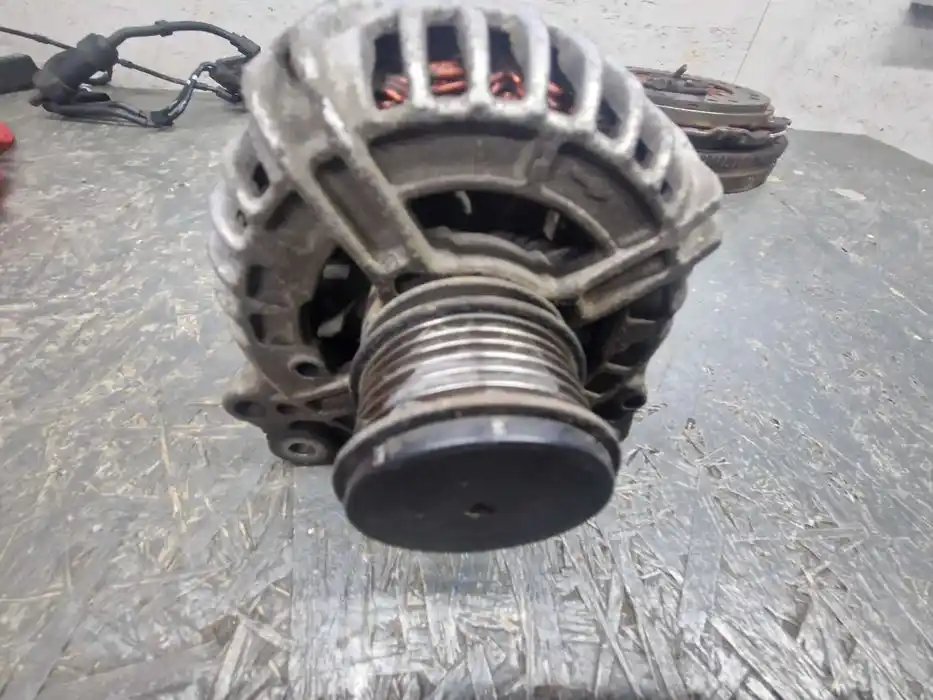 Alternator Vw Audi Seat Skoda 1.6 TDI CAYC 06F.903.023A