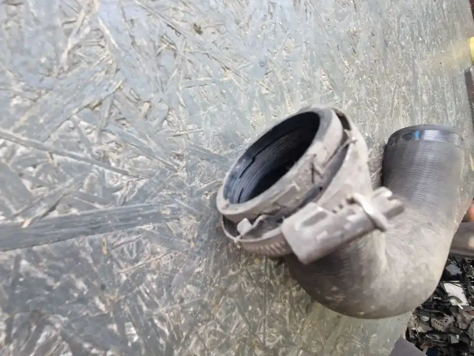 Przewód InterCoolera Vw Audi Seat Skoda 1.6TDI 1K0.145.834AP