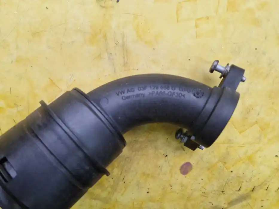 Kolanko Rura Turbiny Vw Audi Seat Skoda 03F.129.656.G