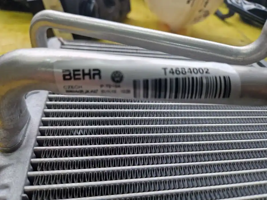Parownik Klimatyzacji Vw Audi Seat Skoda T468.40.02
