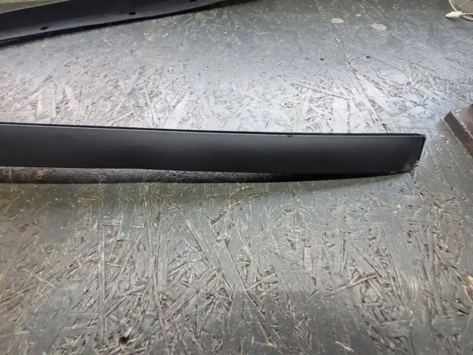 Listwy Szyby Czołowej Seat Altea XL 5P0.854.319D-5P0.854.320D