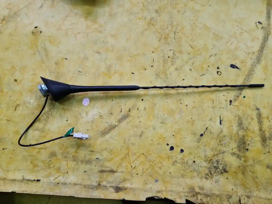 Antena Dachowa Vw Audi Seat Skoda 5L0.035.501