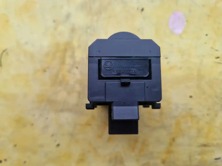 Przełącznik Regulacji Świateł Vw Audi Seat Skoda 5J0.941.333.A