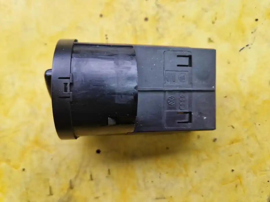 Włącznik Świateł Vw Audi Seat Skoda 3B0.941.531.B