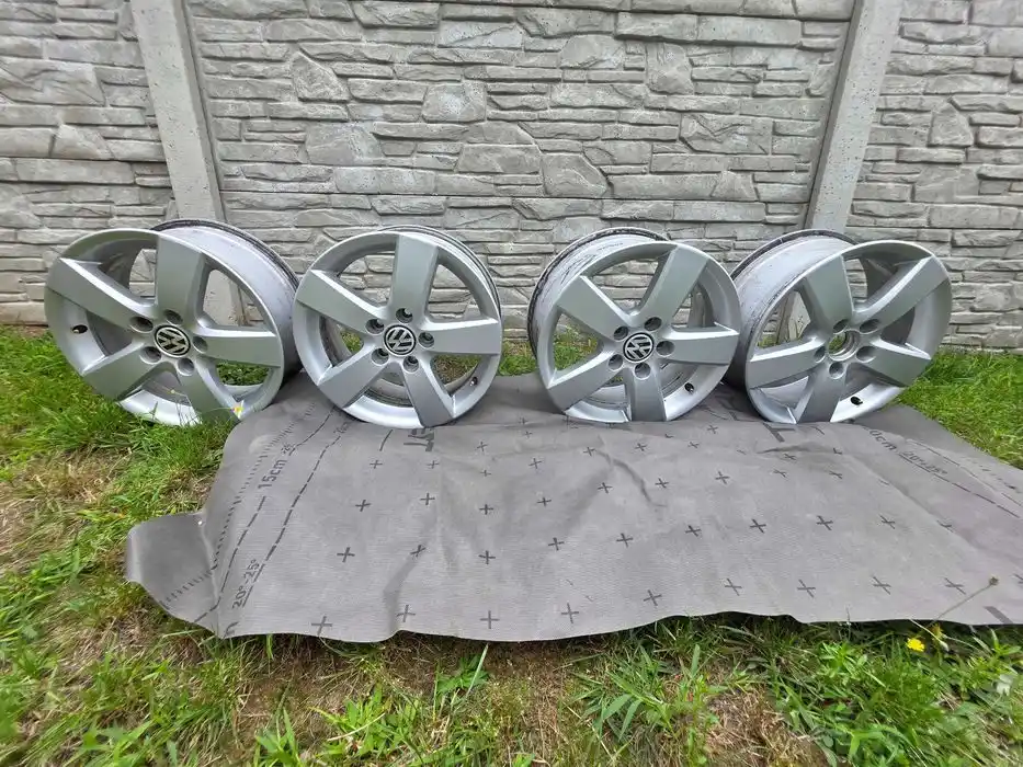 Felgi Vw 16'' ET50 6,5J 1T0.601.025.G