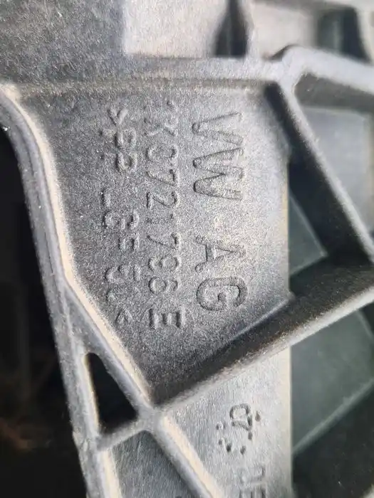 Pedał Sprzegła Vw Audi Seat Skoda 1K1.721.059.DN