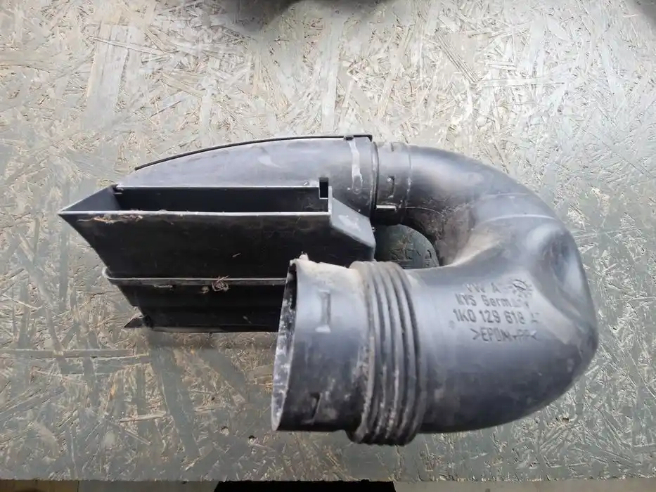 Dolot Powietrza Vw Audi Seat Skoda 1K0.805.962.E