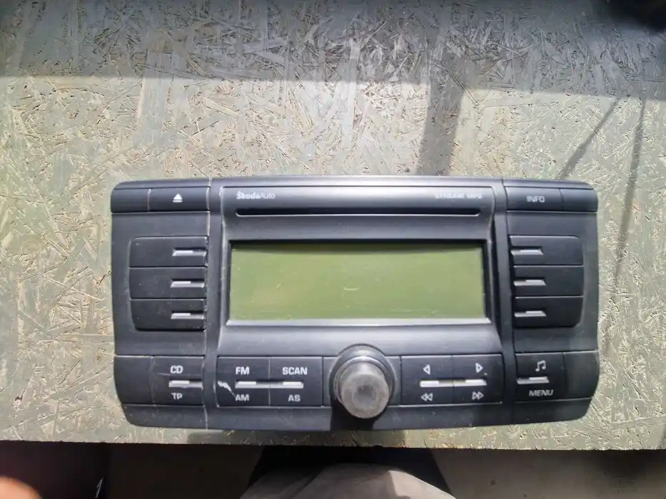 Radio Skoda Octavia II MP3 1Z0.035.161.C