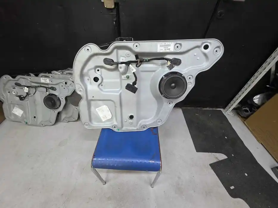 Mechanizm Podnoszenia Szyby Prawy Tył Vw Touran I 1T0.839.730R.Q