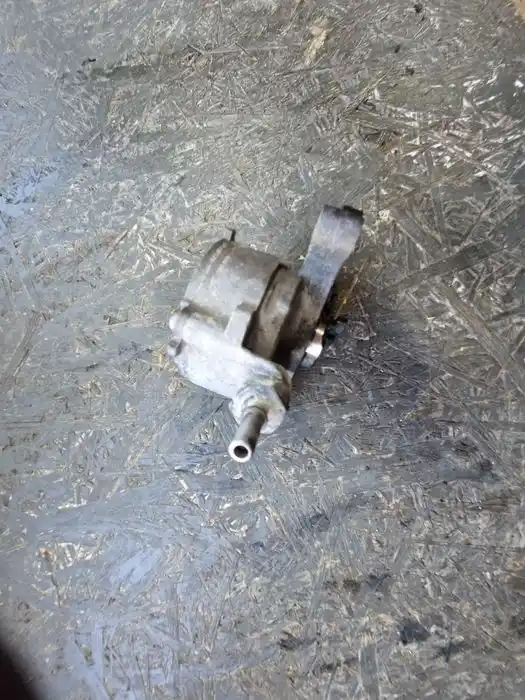 Pompa Vacum 2.0 TDCI Ford Galaxy MK II D165-1A2106P