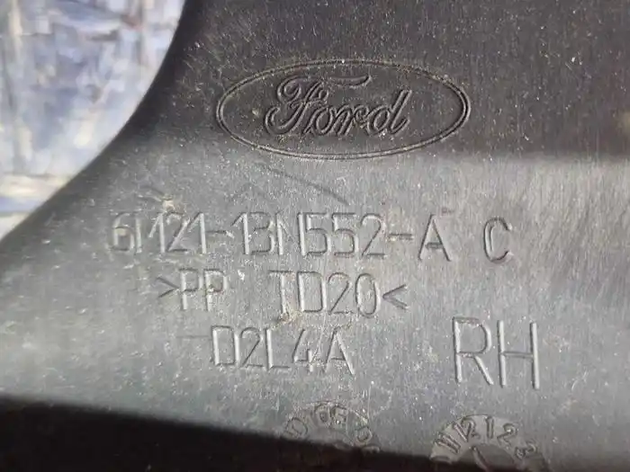 Lampa Prawy Tył Błotnik Ford Galaxy MK II 162.456