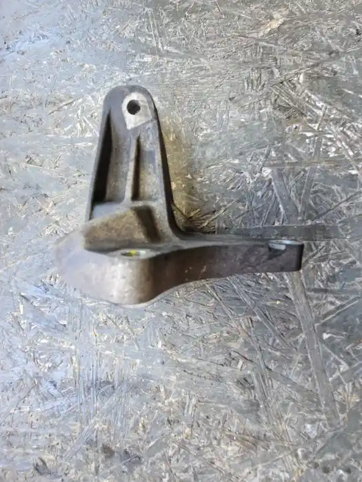 Uchwyt Skrzyni Biegów 2.0TDCI Ford Galaxy MKII 6G91-6P093-DC
