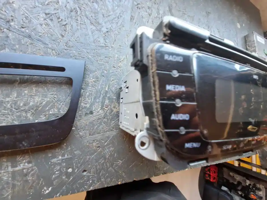 Radio Seat Altea 1P0.035.153B