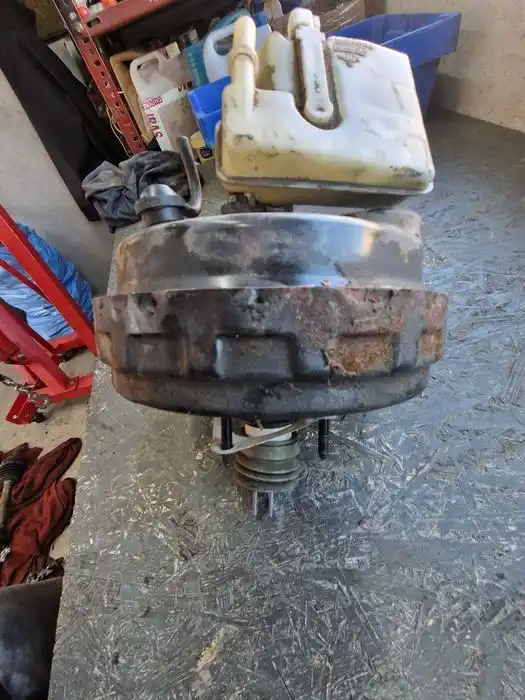 Serwo Hamulcowe Ford Galaxy MK II 6G91-2005-PB