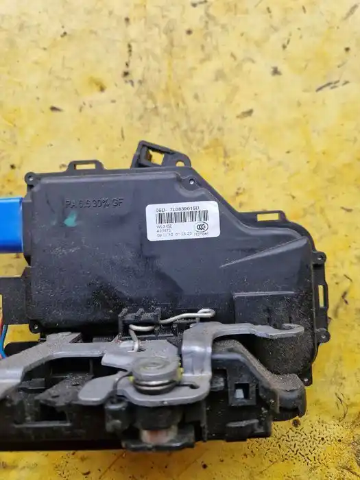 Zamek Drzwi Vw Passat B5FL L.T -7PIN 7L0.839.015.D
