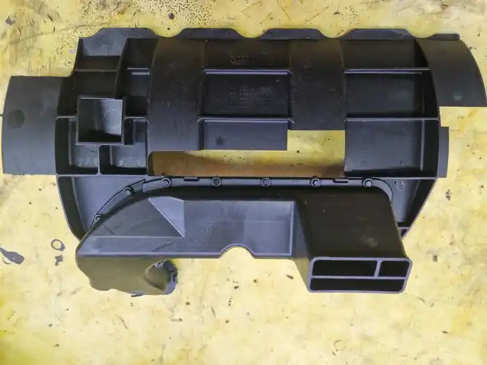Osłona Fali Olejowej Vw Audi Seat Skoda 06B.103.623.C