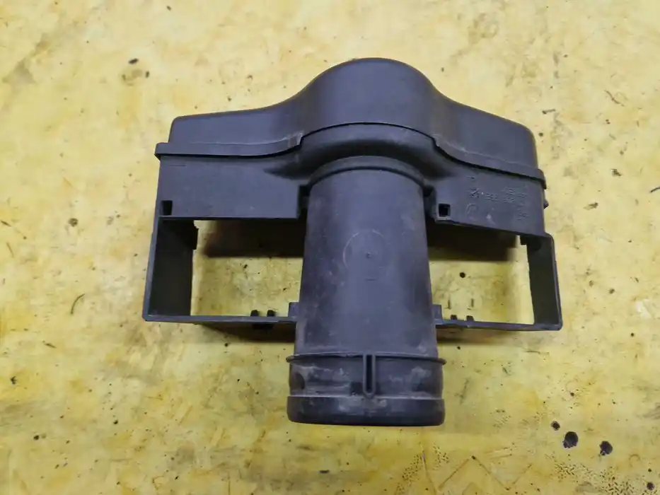 Wlot Filtra Powietrza Audi Vw Seat Skoda  1K0.805.962