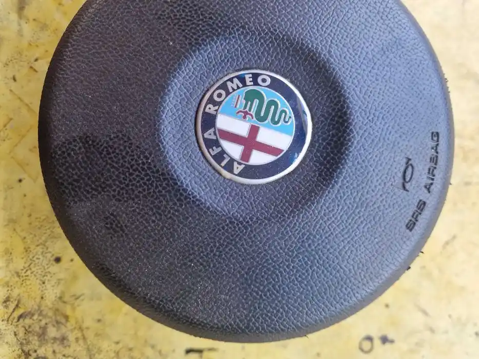 Air Bag Poduszka Powietrzna Kierowcy Alfa Romeo 159 156.061.211