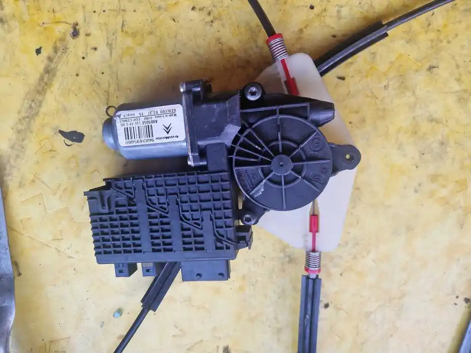 Mechanizm Podnoszenia Szyby Citroen C4 G.P L.P 96.824.956.80