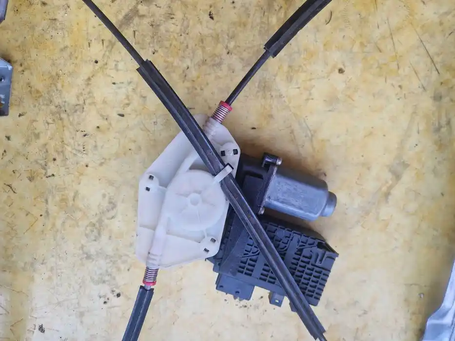 Mechanizm Podnoszenia Szyby Citroen C4 G.P L.P 96.824.956.80