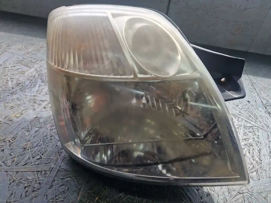 Lampa Prawy Przód Kia Picanto I