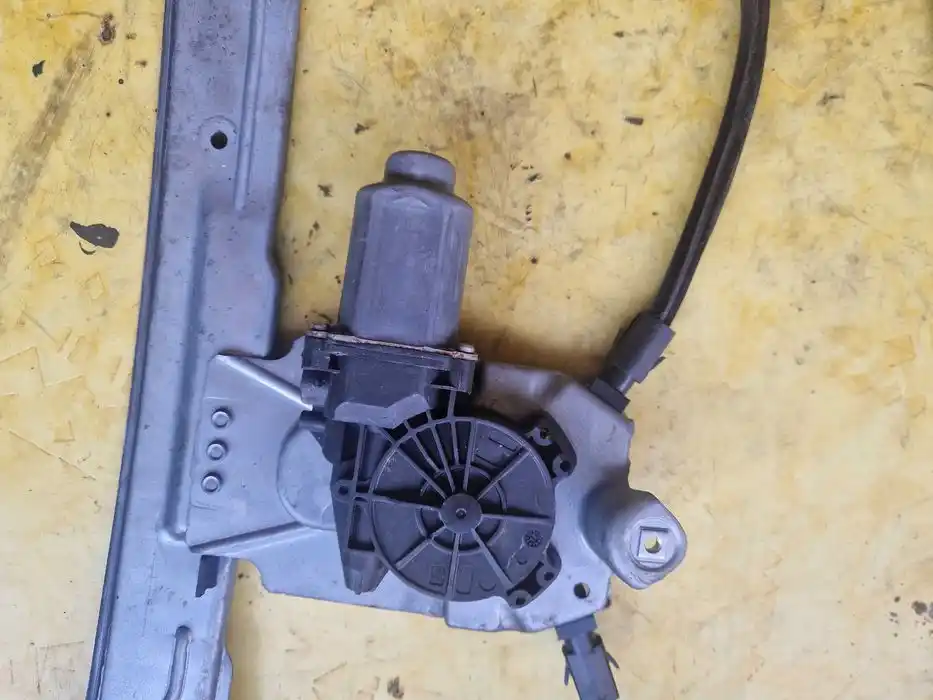 Mechanizm Podnoszenia Szyby Renault Clio III Fl Lewy Przód 400.856E