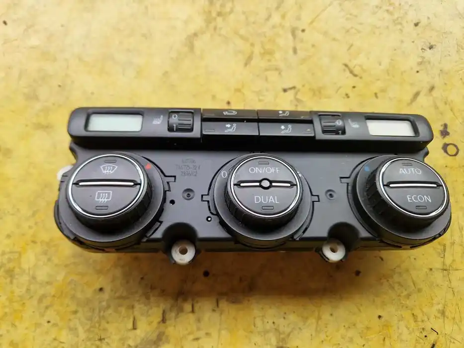 Panel Klimatyzacji Vw Passat B6 2.0 TDI BMP 3C0.907.044.AC