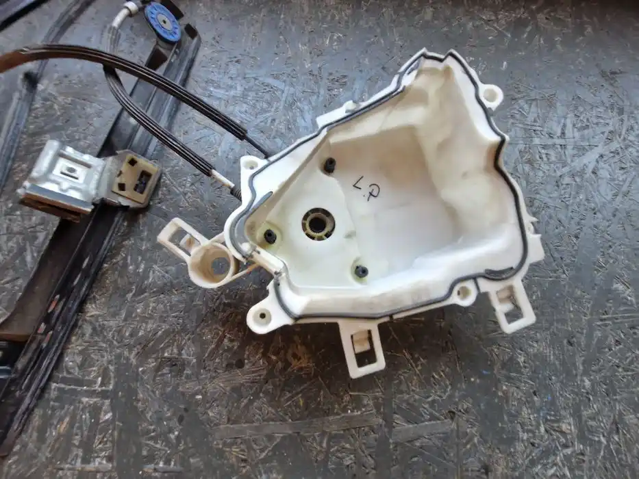 Mechanizm Podnoszenia Szyby Seat Altea XL Lewy Przód 5P0.837.401AB