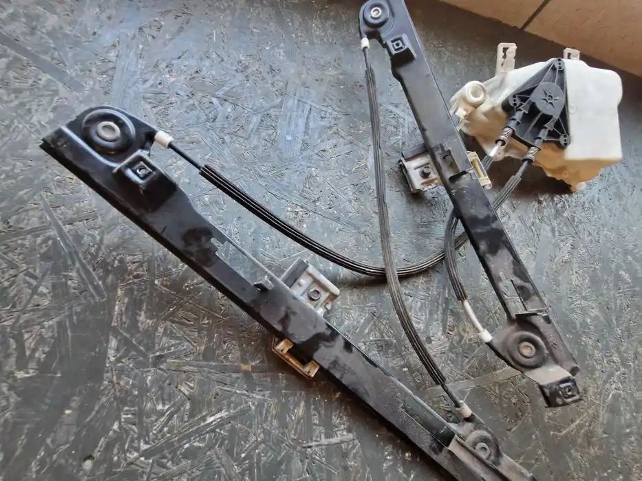 Mechanizm Podnoszenia Szyby Seat Altea XL Lewy Przód 5P0.837.401AB