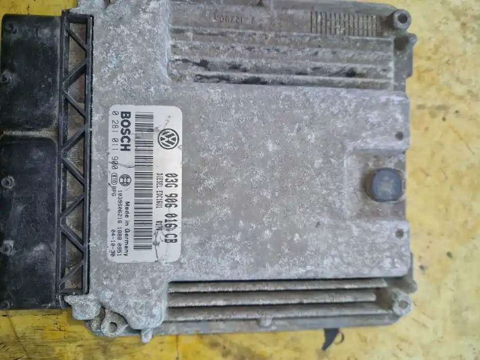 Sterownik Silnika Audi Seat Skoda VW 03G.906.016.CB