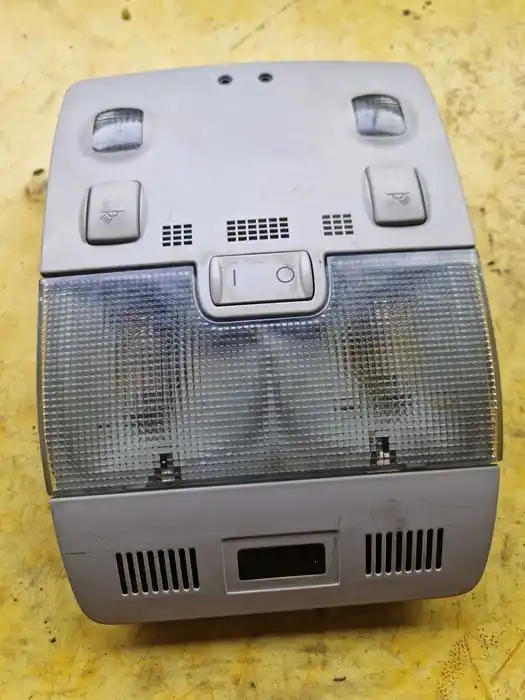 Lampka Podsufitki Vw Audi Seat Skoda 8P0.951.177