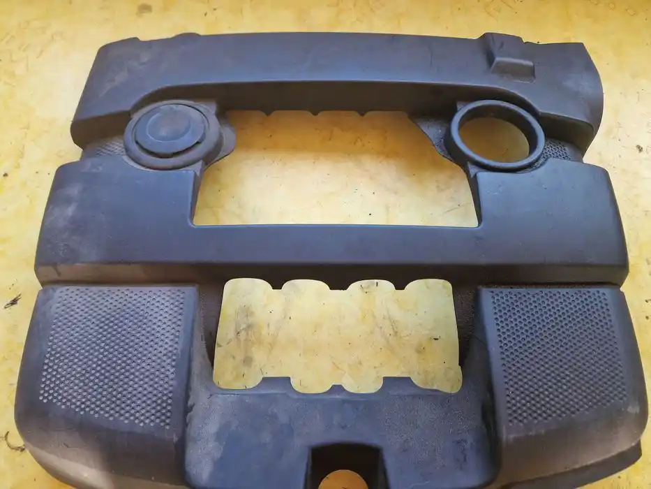 Osłona Górna Silnika Audi Vw Seat Skoda 06A.103.925.CE