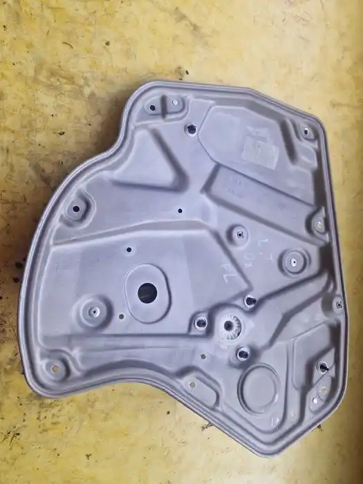 Mechanizm Podnoszenia Szyby Skoda Octavia II FL Lewy Tył 117.781G