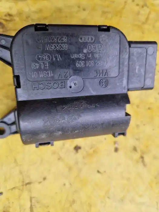 Silniczek Nagrzewnicy Audi A4 B7 0132.801.309