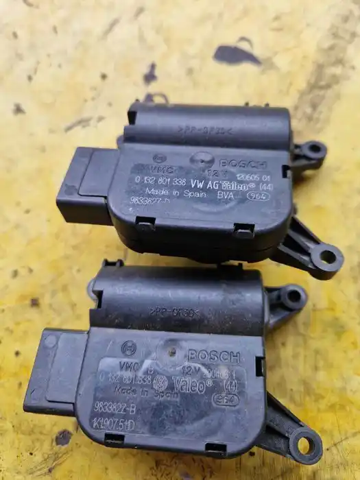 Silniczek Nagrzewnicy Vw Audi Seat Skoda 0132.801.338