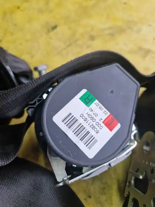 Pasy Bezpieczeństwa Tył Audi A4 B7 609.211.600
