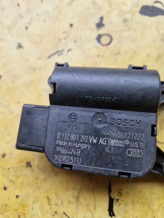 Silniczek Nagrzewnicy Vw Audi Seat Skoda 0132.801.392