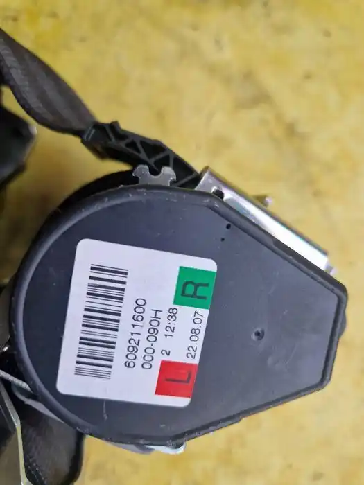 Pasy Bezpieczeństwa Tył Audi A4 B7 609.211.600