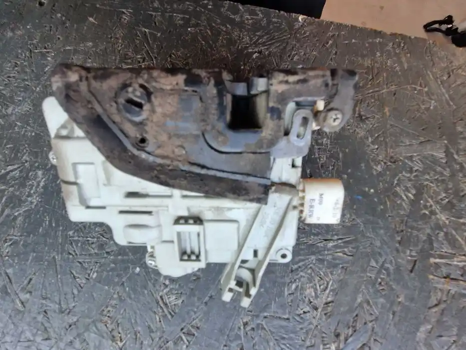 Zamek Drzwi Prawy Tył  Seat Altea XL 5P0.839.012-7PIN