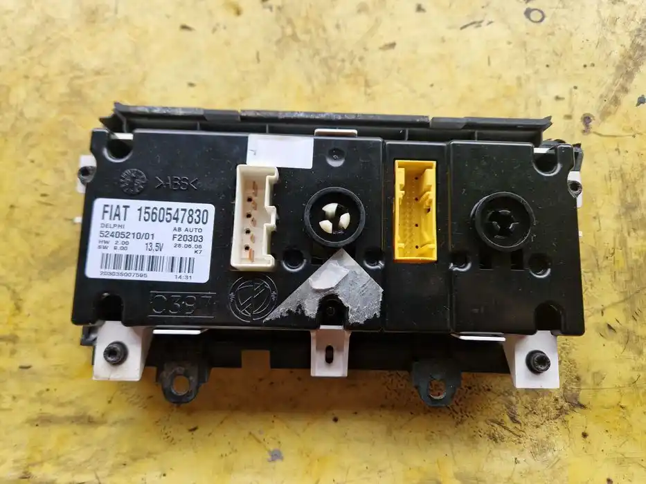 Panel Klimatyzacji Alfa Romeo 159 15.605.478.30