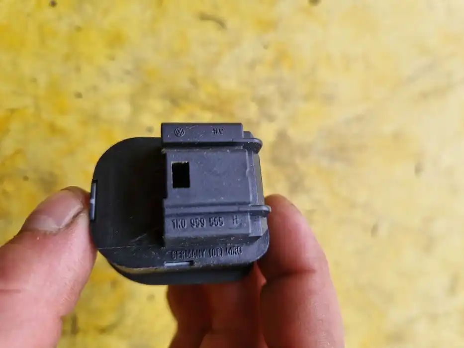 Panel Przełącznik El. Lusterek Vw Audi Seat Skoda 1K0.959.565H