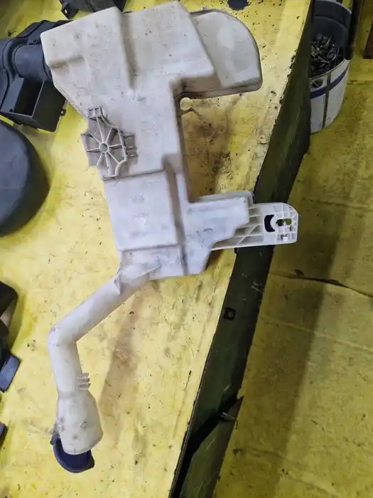 Zbiorniczek Płynu Spryskiwaczy Citroen C5 III x7 96.834.882.80