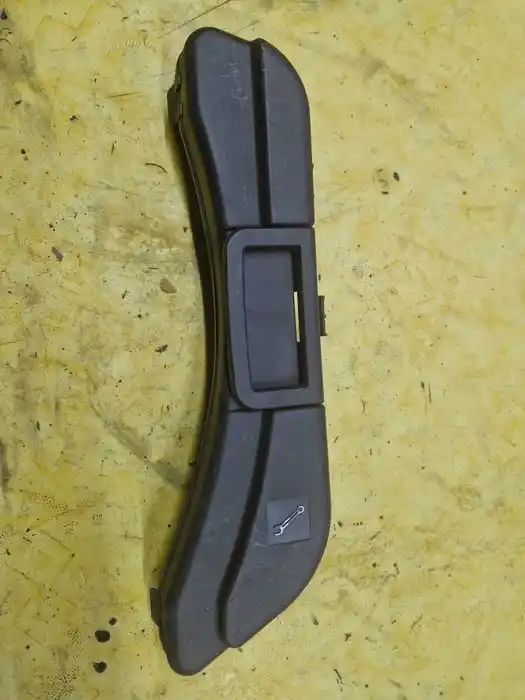 Zestaw Koła Zapasowego Audi A4 B7 8E0.011.031.C
