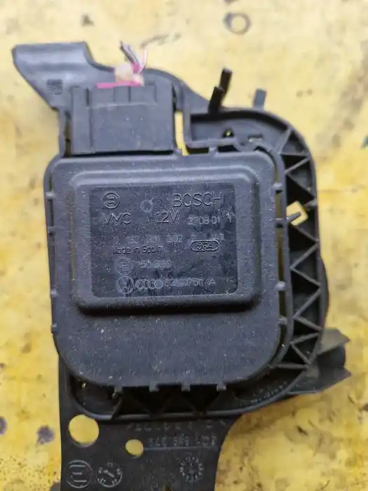 Silniczek Nagrzewnicy Seat Ibiza III 0132.801.202