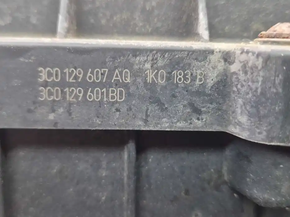 Obudowa Filtra Powietrza Vw Audi Seat Skoda 3C0.129.607.AQ