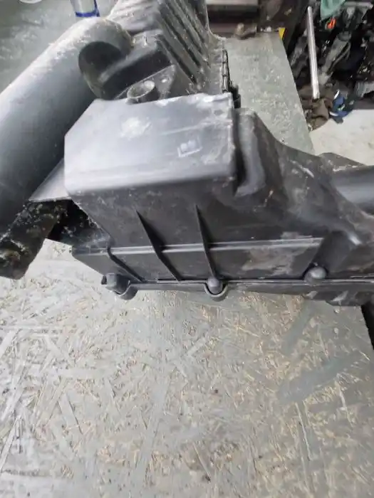 Obudowa Filtra Powietrza Vw Audi Seat Skoda 3C0.129.607.AQ